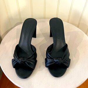 Veronica Beard - GANITA KNOT-FRONT SANDAL Sz 7